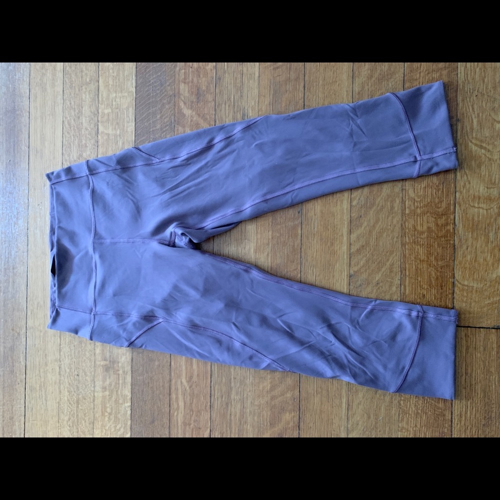 Lululemon cropped leggings